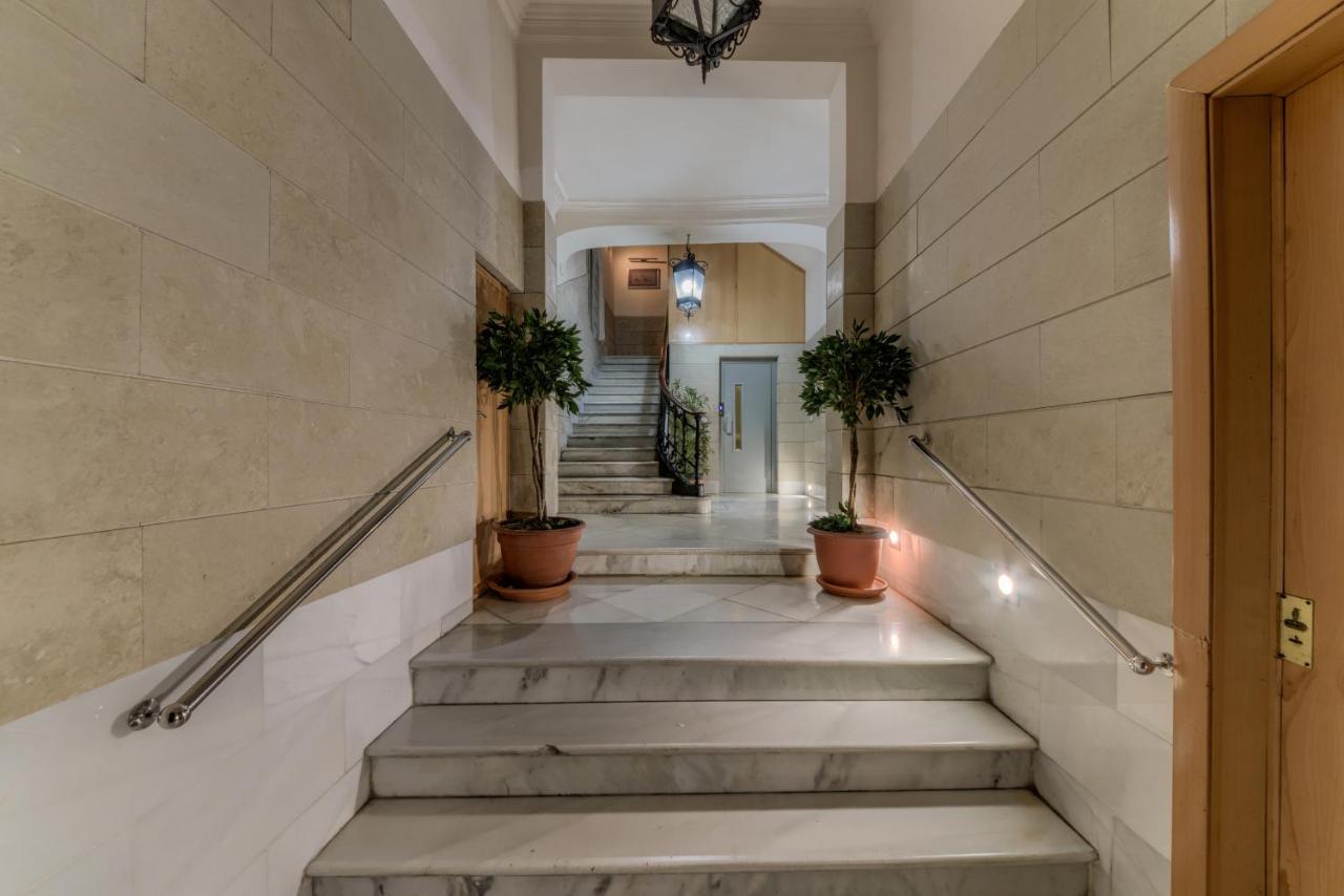 Holidays2Malaga Old Town Apartman Kültér fotó